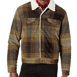 Levi’s® Mens Type III Sherpa Trucker Jacket